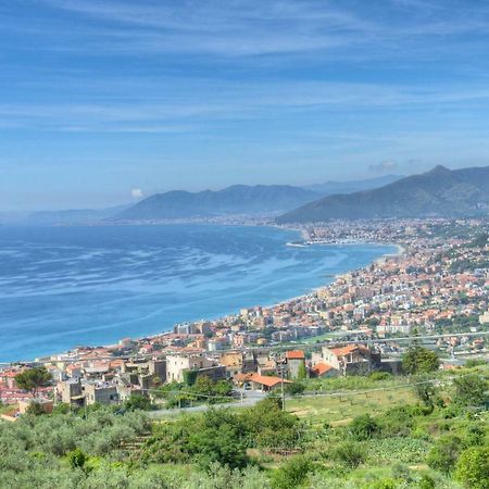 Crosa Tra Le Nuvole Villa Borgio Verezzi Kültér fotó