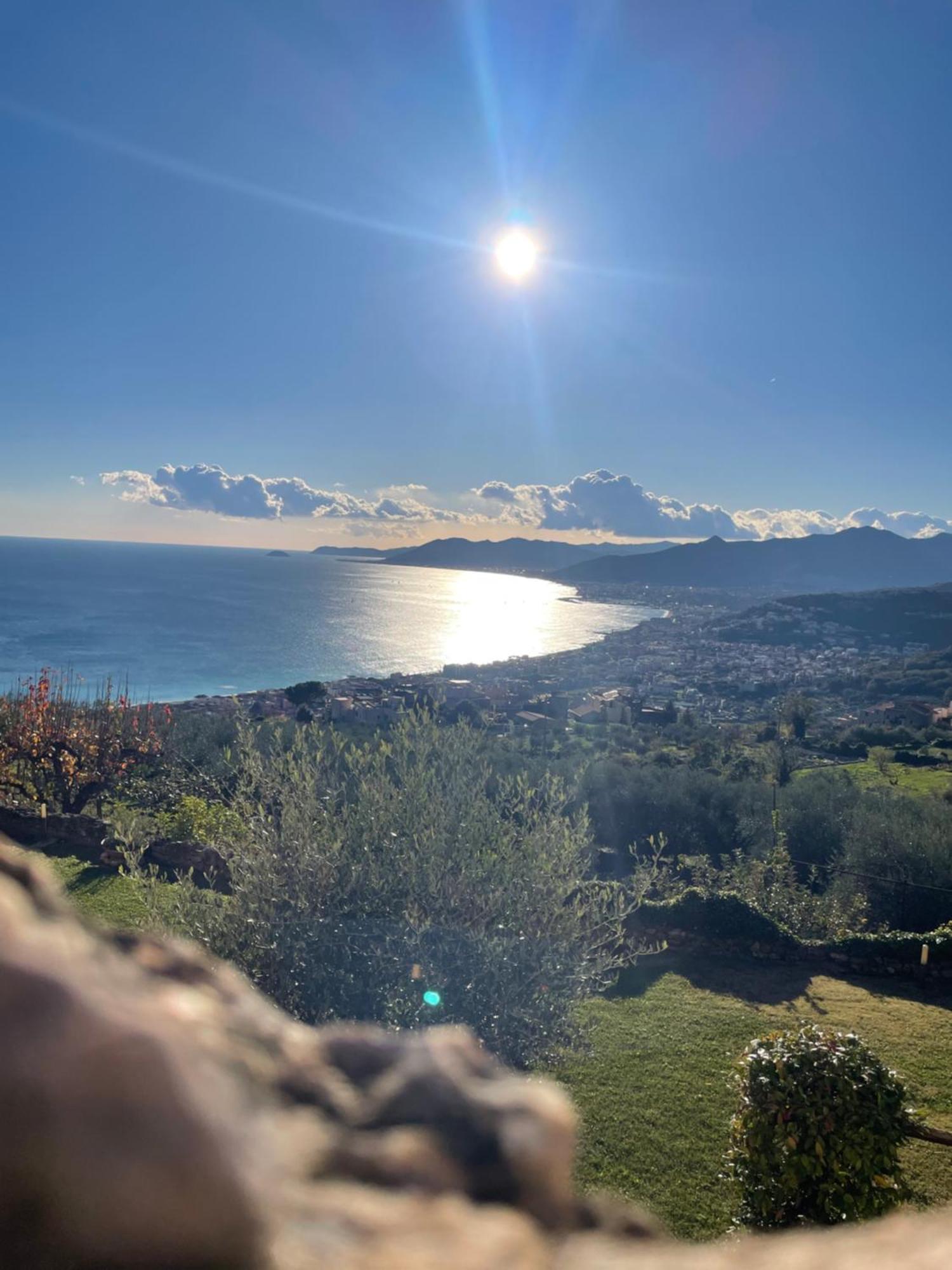 Crosa Tra Le Nuvole Villa Borgio Verezzi Kültér fotó